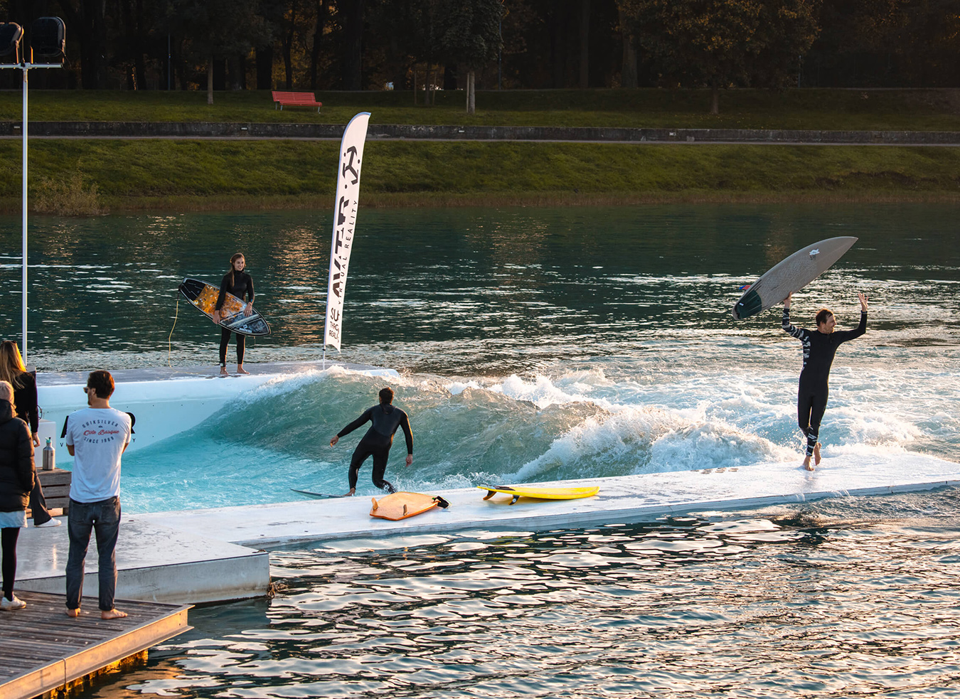 Rapid Wave Pool Party in Wakeparadise Milano to show case tech